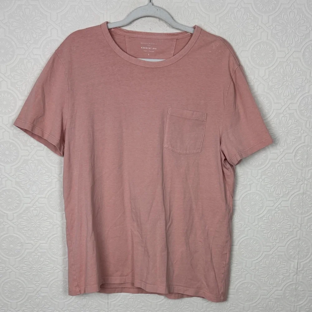 Banana Republic Garment Dye Pink Pocket T-Shirt 100% Cotton‎ Large
